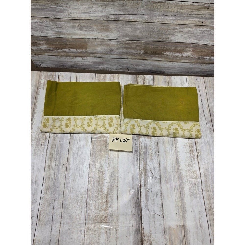 2- Vintage Cannon Royal Family Olive Green Floral Floral Pillowcase Standard